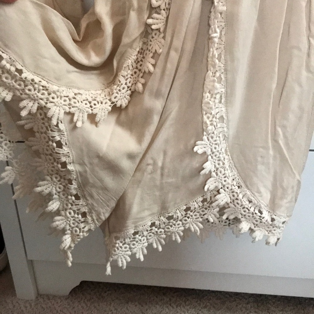 TOBI Cream Romper - Picture 11 of 11